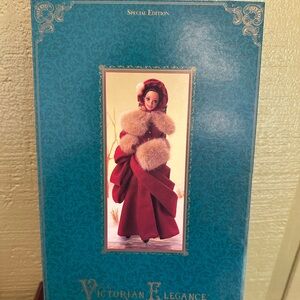 Barbie Doll Victorian Elegance Hallmark Cards Mattel Christmas Holiday 1st 1994